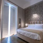Leone D'autore - Rooftop Centro Storico 4*