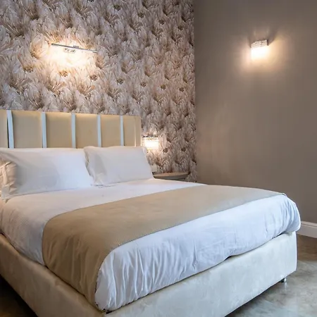 Leone D'autore - Rooftop Centro Storico 4* Nápoles
